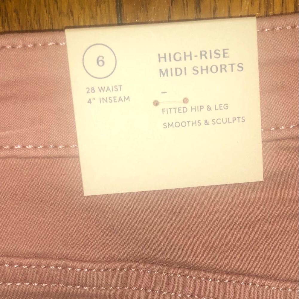 Universal Thread Dusty Pink High-Rise Shorts-Size 6 - Picture 7 of 9